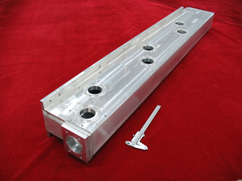 Train traction radiator